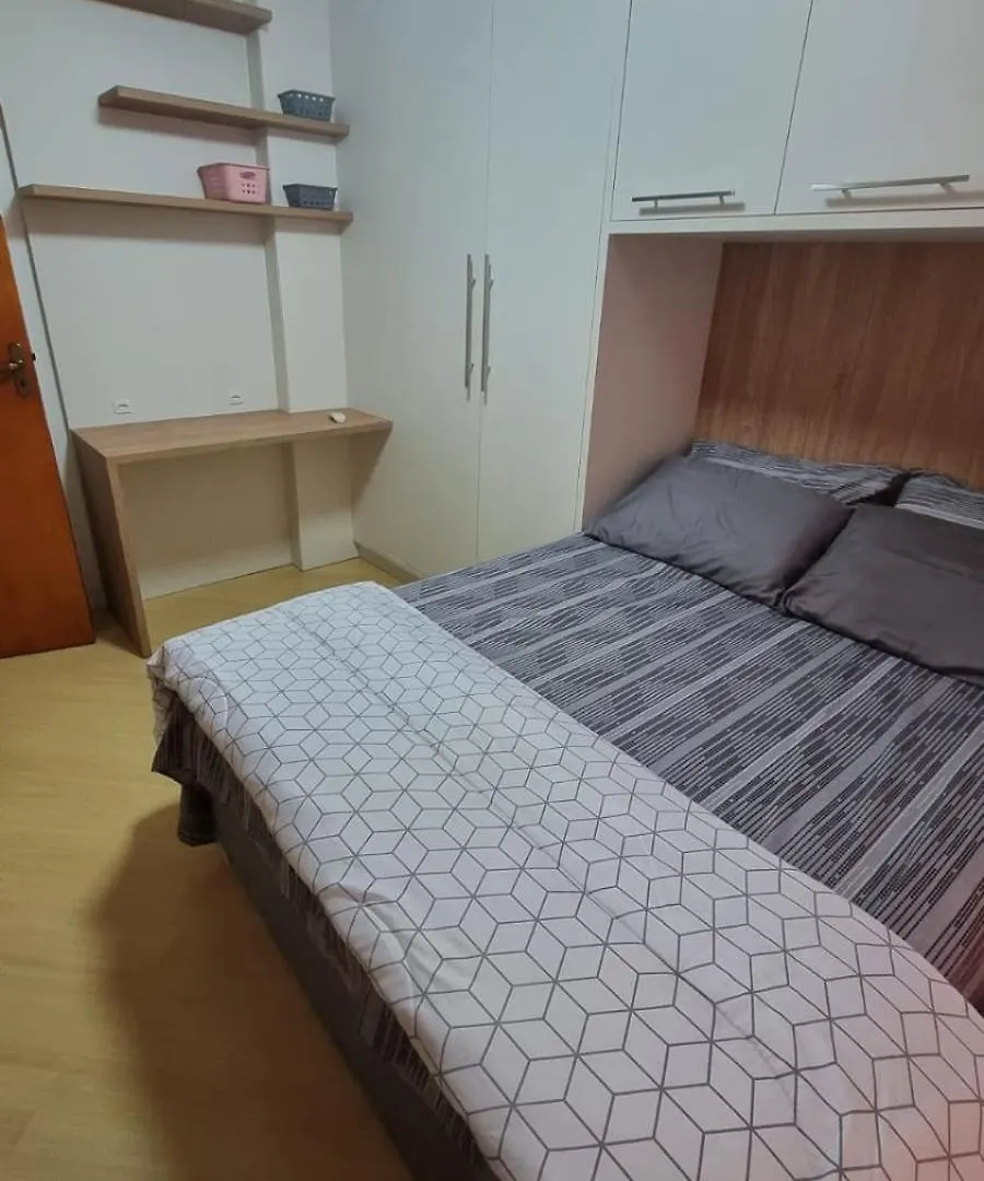 1 Quadra Da Praia E Da Roda Gigante Balneário Camboriú アパート